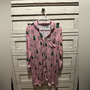 Women’s small Little Sleepies pink Twinkling trees Christmas gown